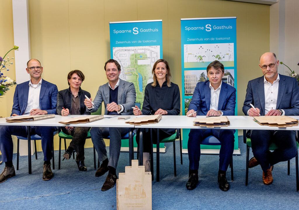 Spaarne Gasthuis ondertekening